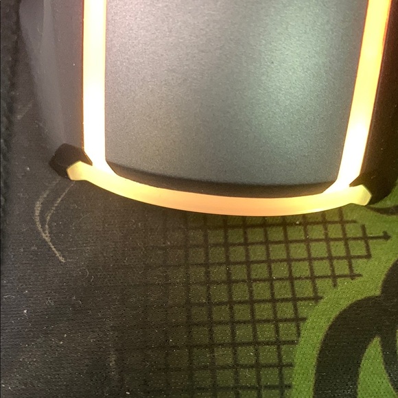 Gaming Mouse with Pink LED Lights - Picture 9 of 11